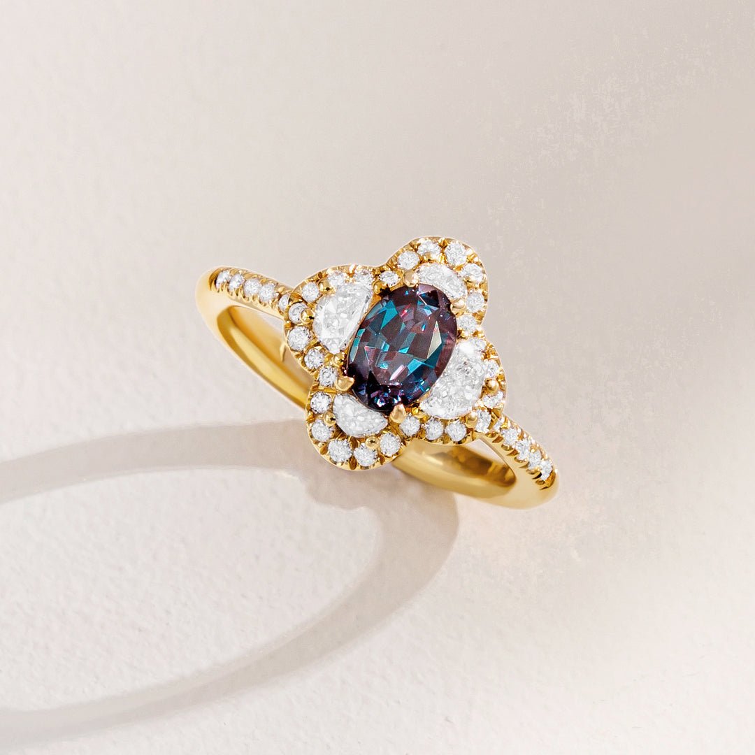 What Color Is Alexandrite: The Color Changes In Sunlight, Artificial Light, and Moonlight